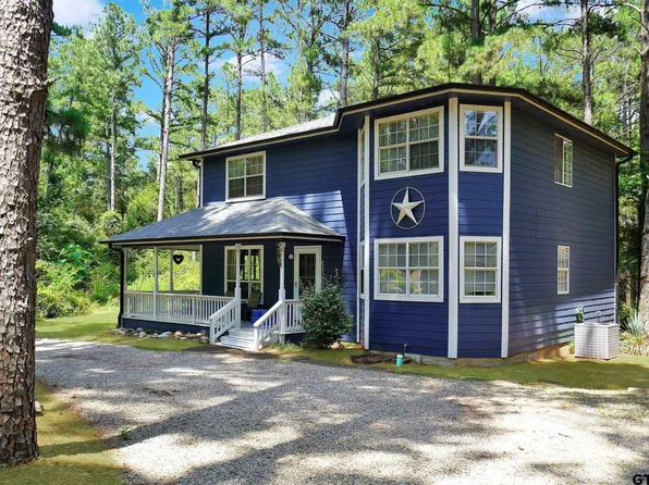 144 Pine Branch Gln, Holly Lake Ranch, TX 75765