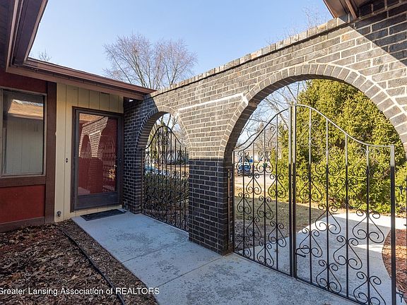 2nd image of 2928 Canarsie Dr