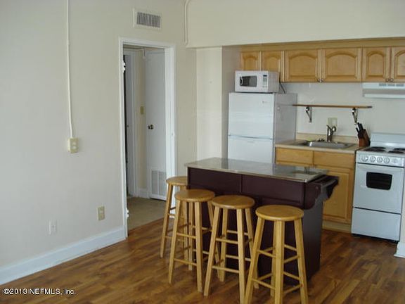 5th image of 311 W Ashley St APT 803