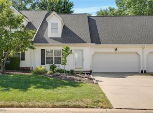 11253 Hampton Bay Ln, Painesville, OH 44077