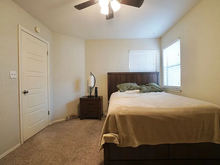 2603 Garrettson Dr #B — Photo 17