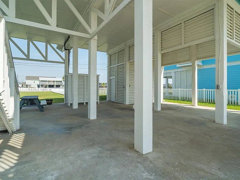 21822 San Luis Pass Rd — Photo 26