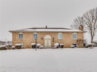 2034 Hillocke St, Louisville, OH