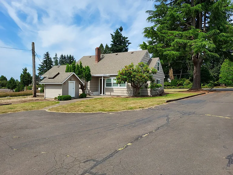 67th Ave NE — Photo 8