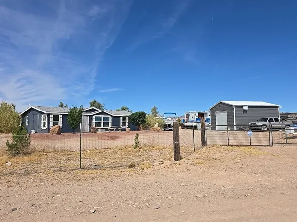 917 S Emery Park Rd, Golden Valley, AZ 86413