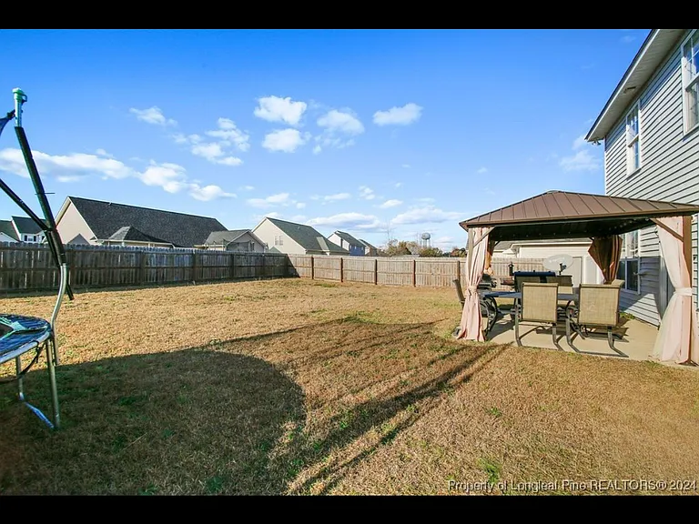 182 Lochwood Dr — Photo 13
