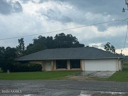 1st image of 16334 Langlinais Ln