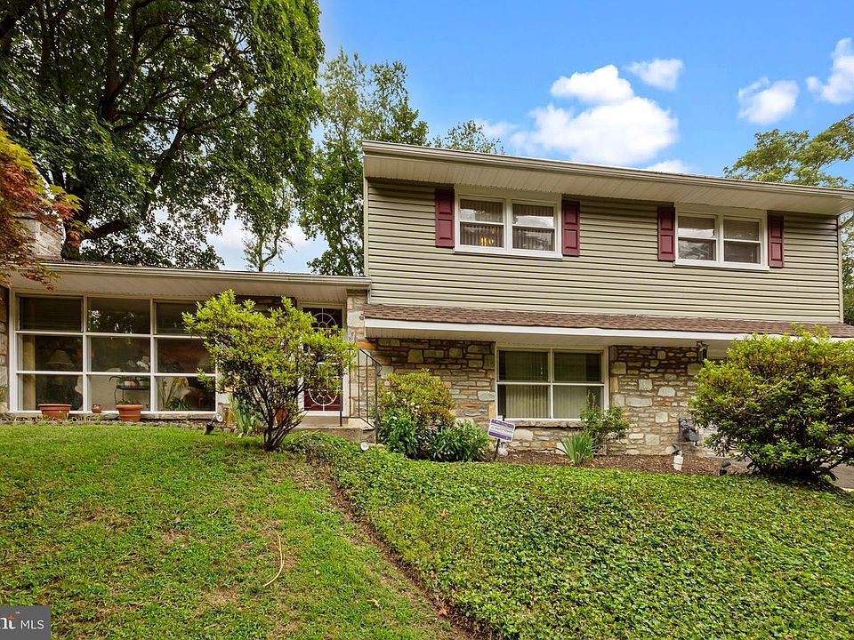 1st image of 7608 Coventry Ave
