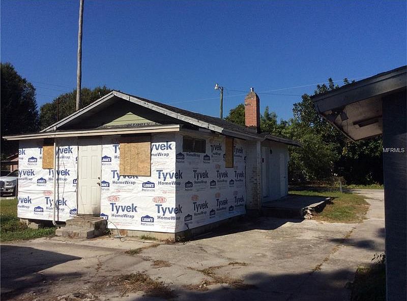2nd image of 2488 Booker Ave
