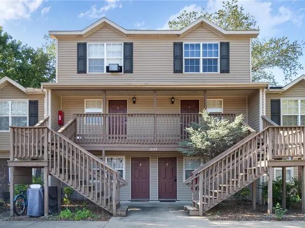 2104 N Garland Ave APT 2, Fayetteville, AR 72704
