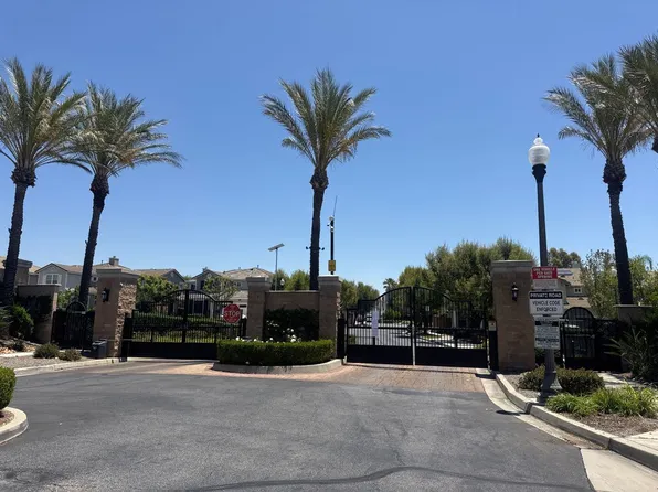 15624 Cole Point Ln, Fontana, CA 92336