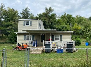 3442 Sneakville Rd, Lawrenceburg, IN 47025
