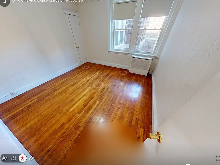 70 Chiswick Rd #12 — Photo 7