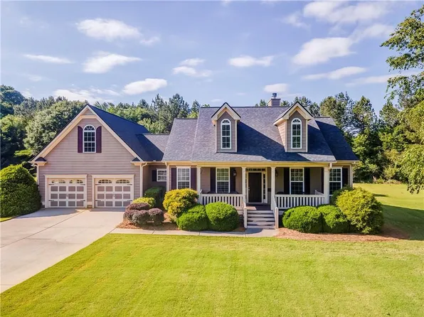 35 Apple Wood Ln, Taylorsville, GA 30178