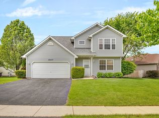 26437 W Deer Path, Channahon, IL 60410