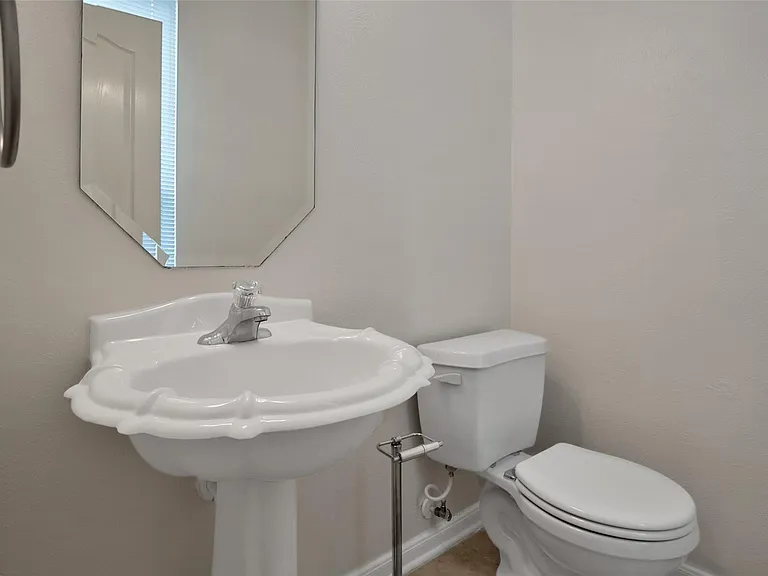 17247 Mitchell Pass Ln — Photo 21
