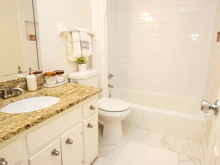 3315 Fairmont Dr #10 — Photo 10