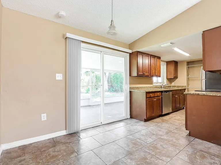 4317 Alamosa St — Photo 5