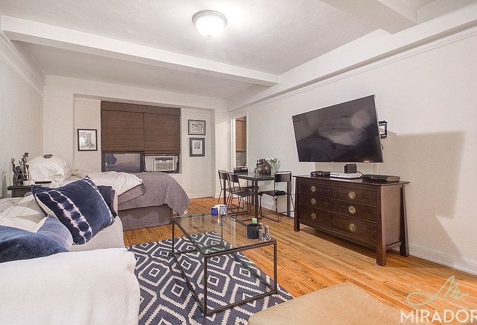1st image of 200 W 15th St APT 12F