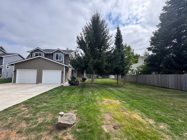 1114 S Silver St #B, Centralia, WA 98531