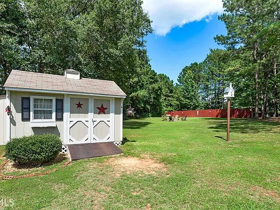 4th image of 624 Thelmas Ct