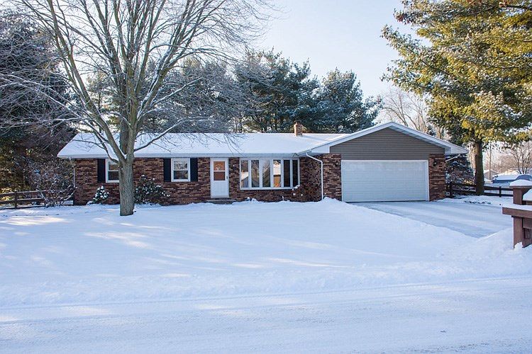 1st image of 30182 Blue Spruce Dr