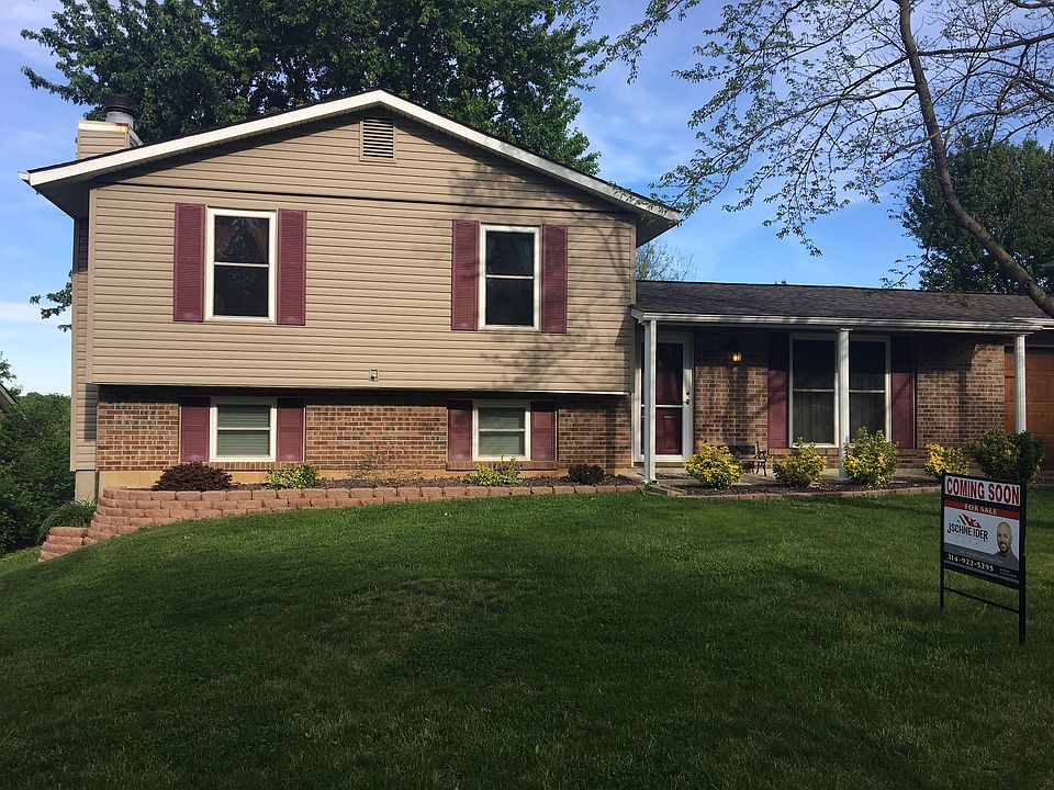 1st image of 23 Greenfield Dr