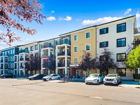 215 Legacy Blvd SE #3417, Calgary, AB T2X 3Z5