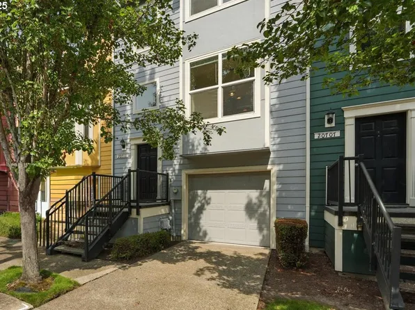 20711 NW Painted Mountain Dr, Beaverton, OR 97006