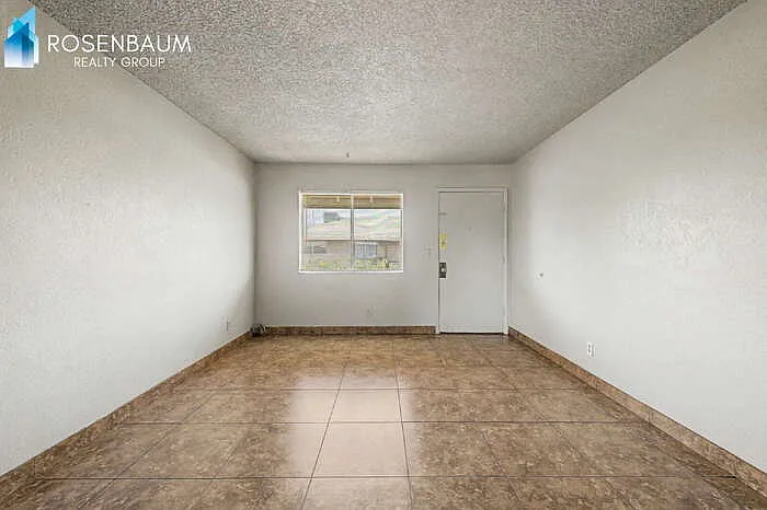 1746 E 6th Ave #1746 — Photo 6