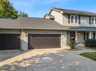 1402 NE Megan Ct, Ankeny, IA 50021