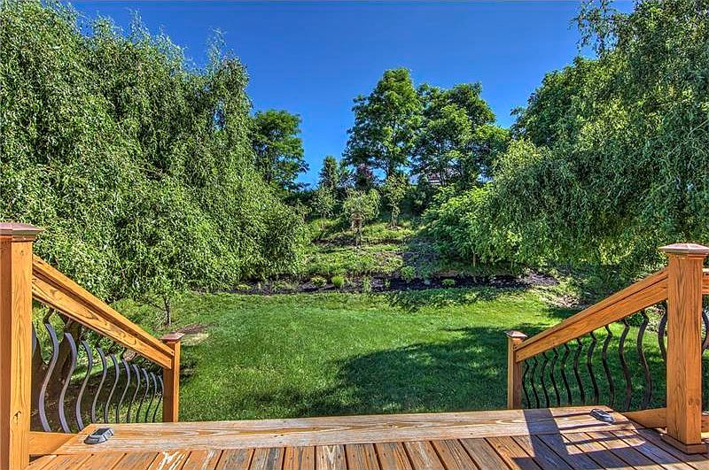 2nd image of 1290 Lucia Dr