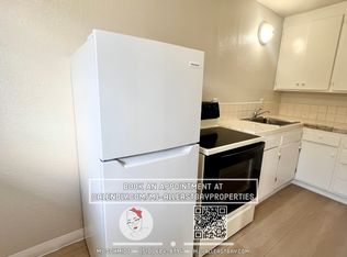Cozy 1-bdrm, 1-bath in gated complex, includes 1 parking space, Located steps from schools and Hi..., Oakland, CA 94606