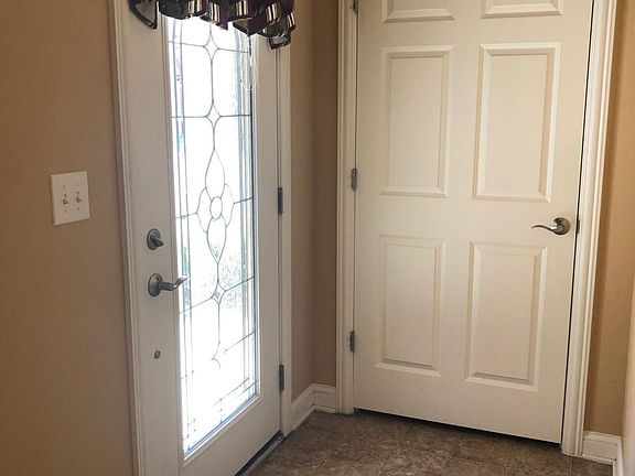 5th image of 3905 Bluestem Ln