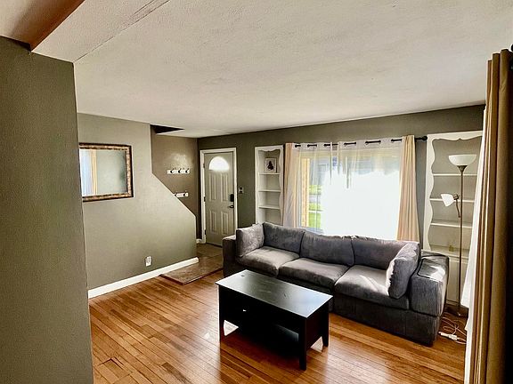 3rd image of 1234 Academy Pl