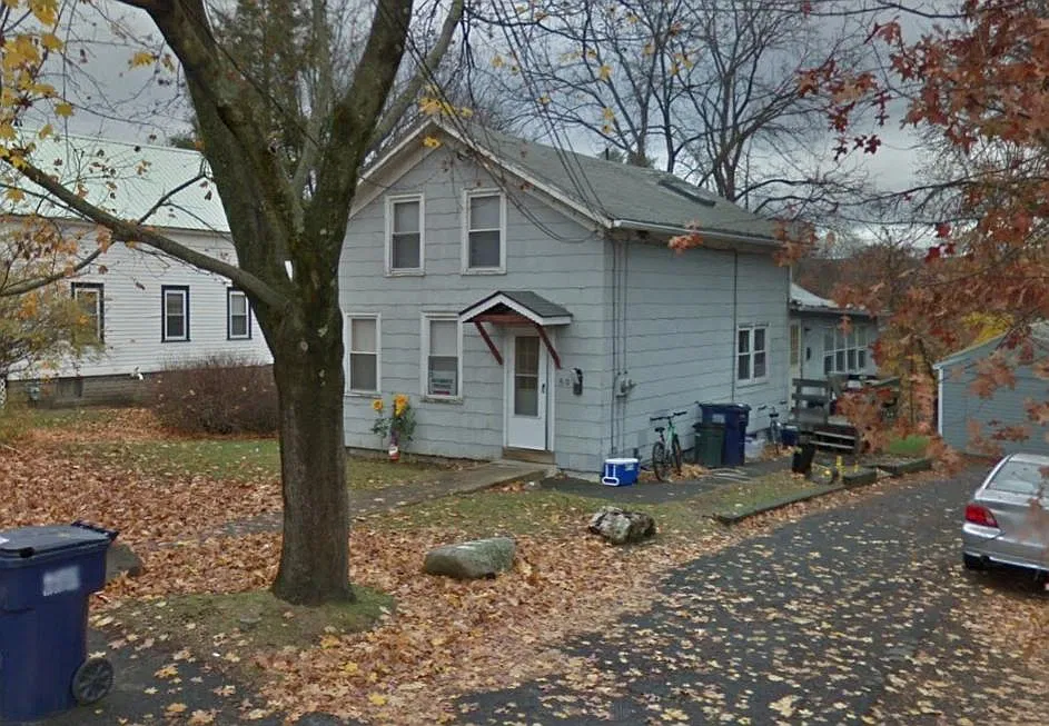 50 Railroad St — Photo 1