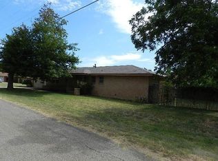 320 N Birch St, Springtown, TX 76082