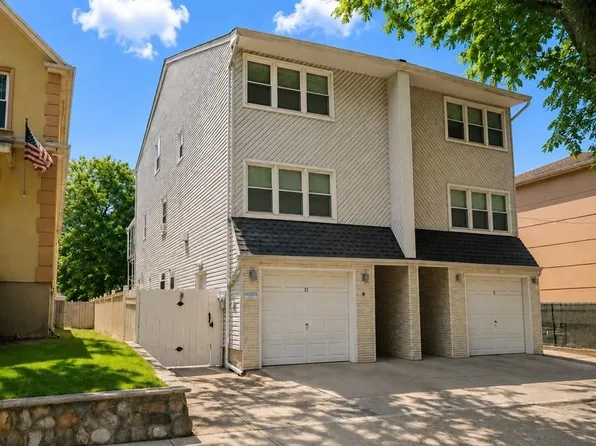 11 Remsen St, Staten Island, NY 10304