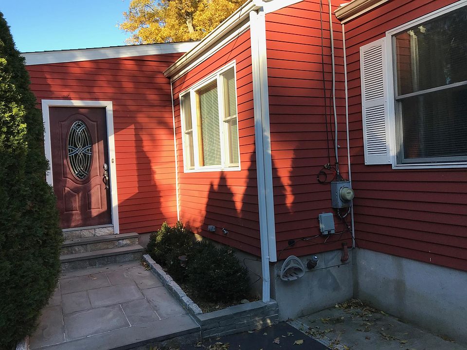 2nd image of 23 Pershing Ave