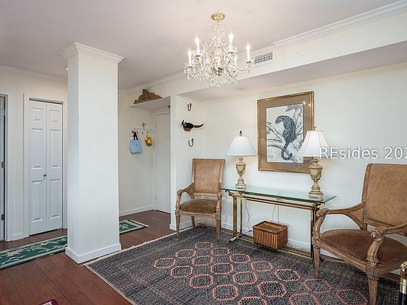 4th image of 300 Woodhaven Dr APT 2501