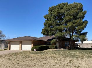 2914 Scown Dr, Denver City, TX 79323