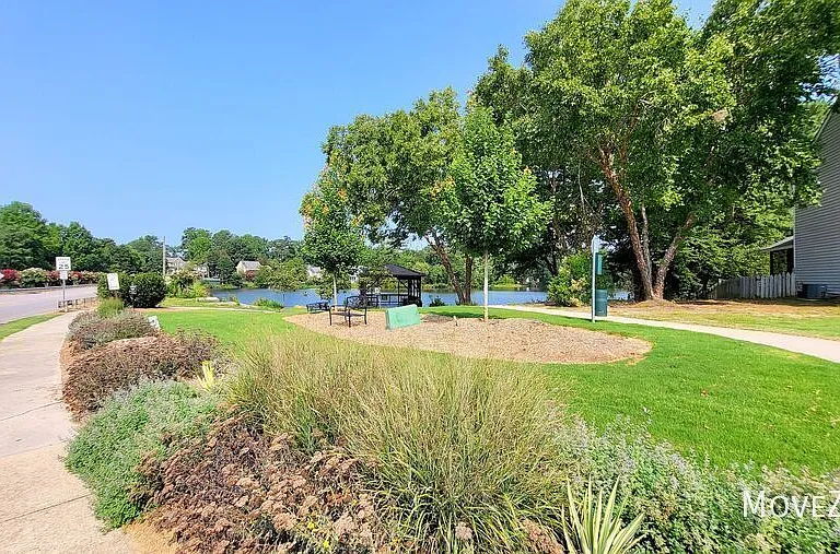 5268 Eagle Trace Dr — Photo 38