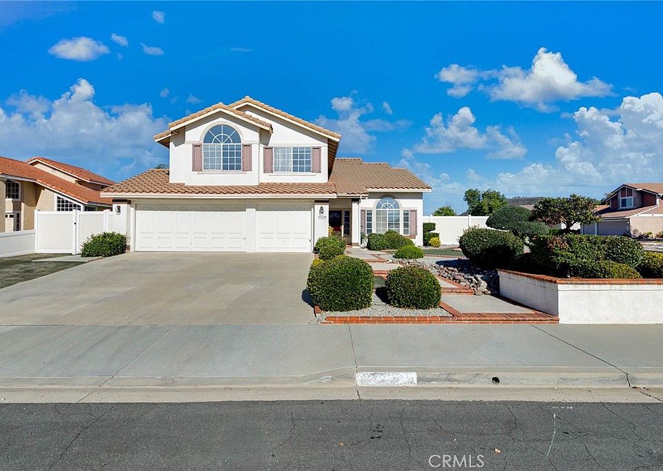 1st image of 39625 Ranchwood Dr