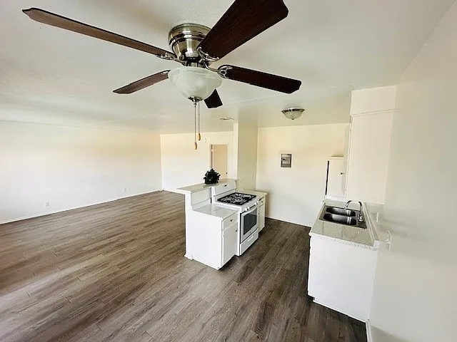 Fenway Apartments — Photo 1