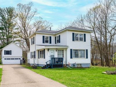 10647 Main St, North Collins, NY, 14111