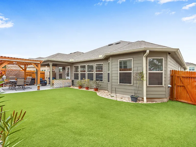 1144 Amber Lake — Photo 14