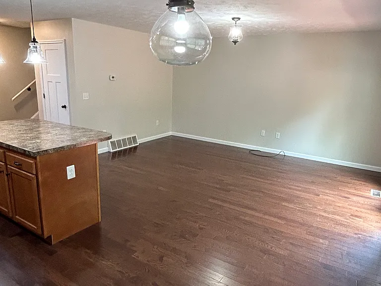 2851 Washington Ave — Photo 7