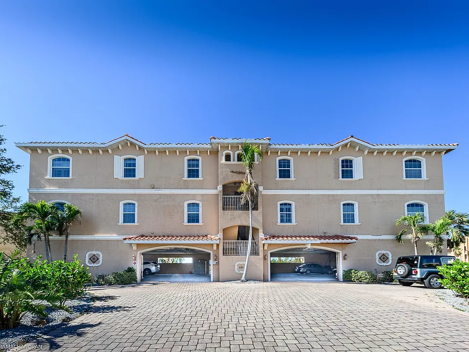 290 Lewis Cir #131