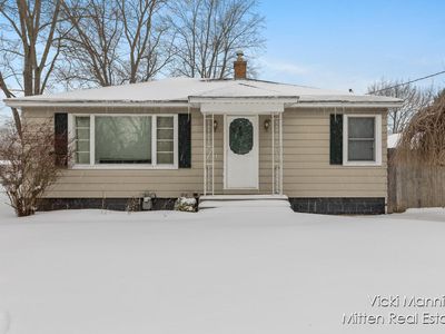 1889 105th Ave, Zeeland, MI, 49464