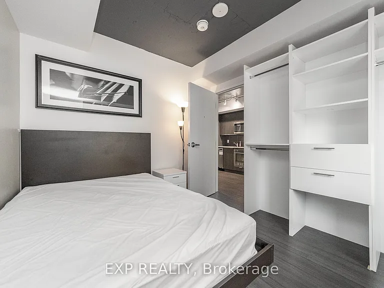 105 Champagne Ave N #2709 — Photo 14